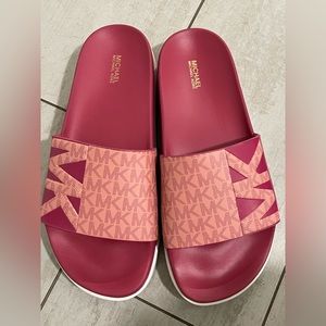 BRAND NEW MK michael kors slides